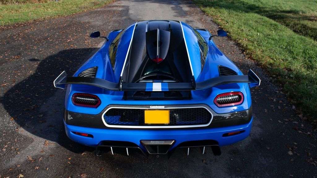 message-editor%2F1576103161875-2018koenigseggagerarsforsaleonautotraderdec20194.jpg