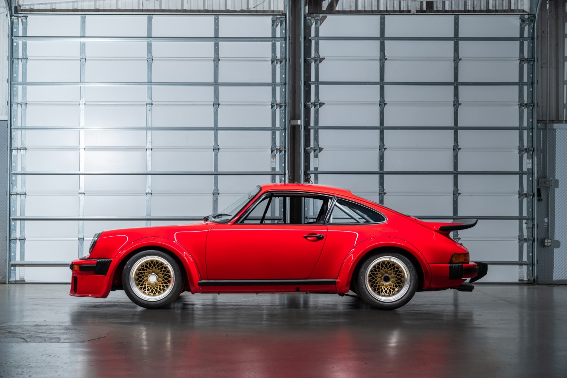 message-editor%2F1581719357533-1976_porsche_934_010.jpg