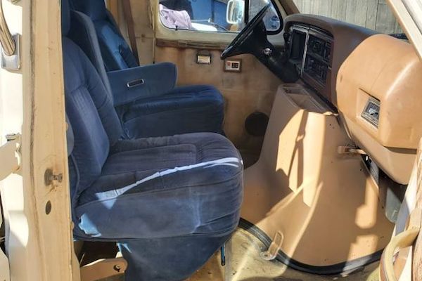 Ford E-350 Centurion Van Pickup Truck