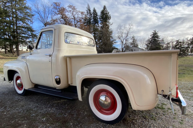 message-editor%2F1584879779416-1953_ford_f-100_1583782481fd61497a8df784-66f3-4fa2-b6ef-6d19e2965c02-620x413.jpeg