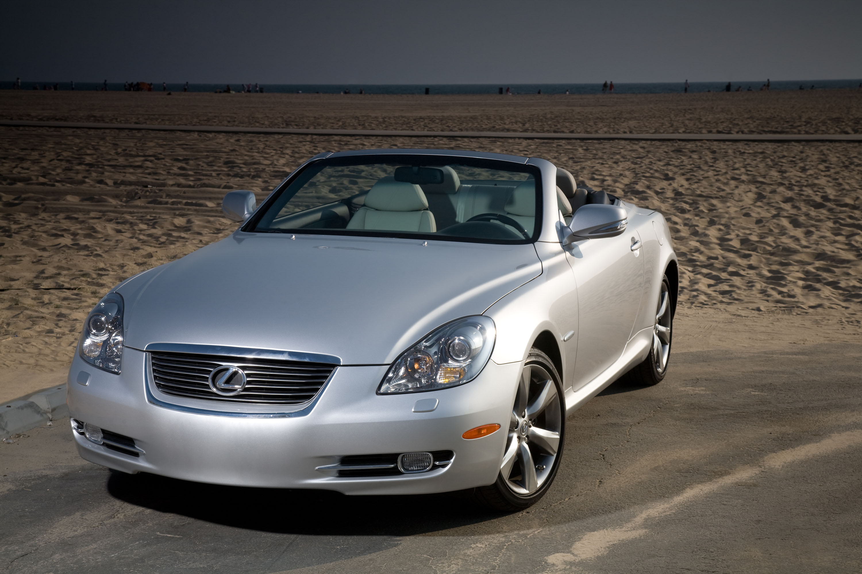 message-editor%2F1586192323375-005_2010_lexus_sc_4301.jpg
