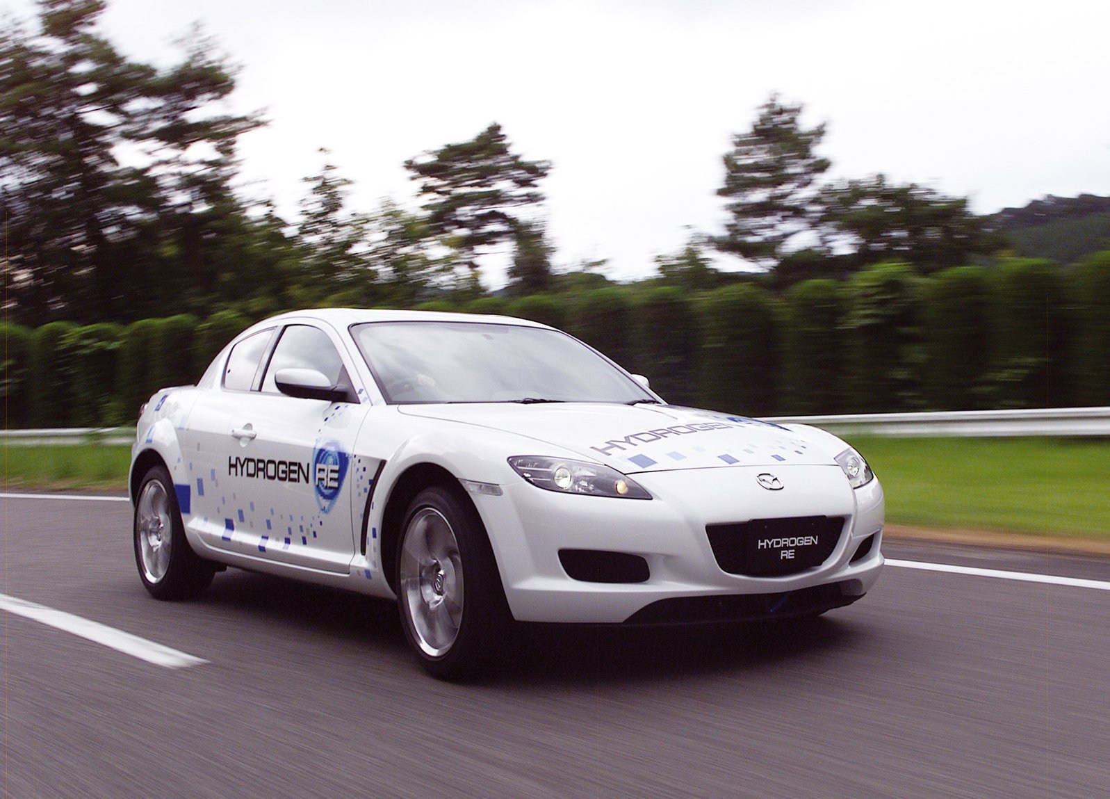 Why We Still Can't Deliver on the Promise of Hydrogen Cars