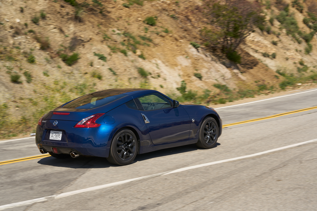 message-editor%2F1589898275905-2019nissan370zheritageedition-3-1200x8001.jpg