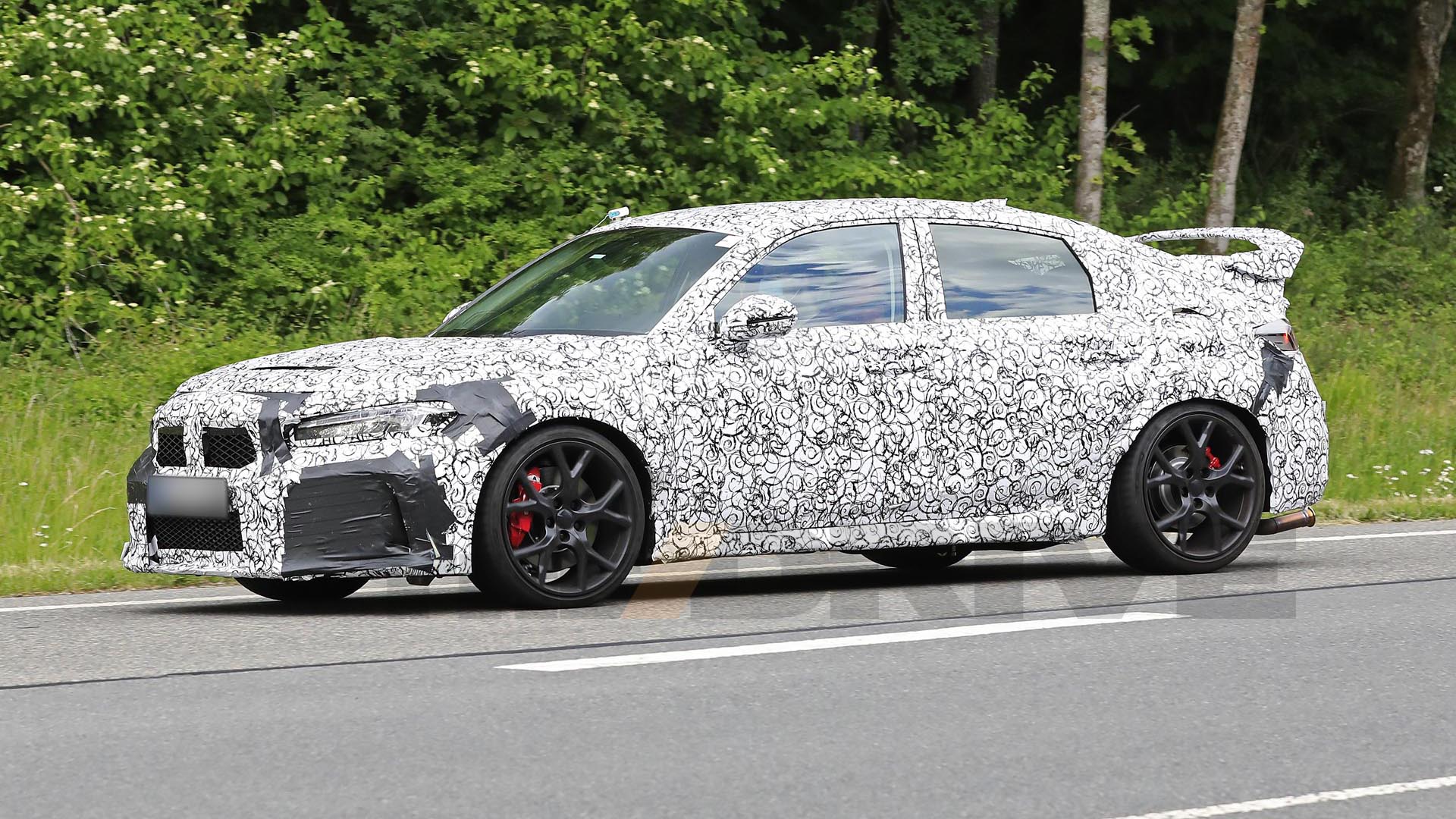 The 2022 Honda Civic Type R Keeps the Big Wing But May Go Hybrid