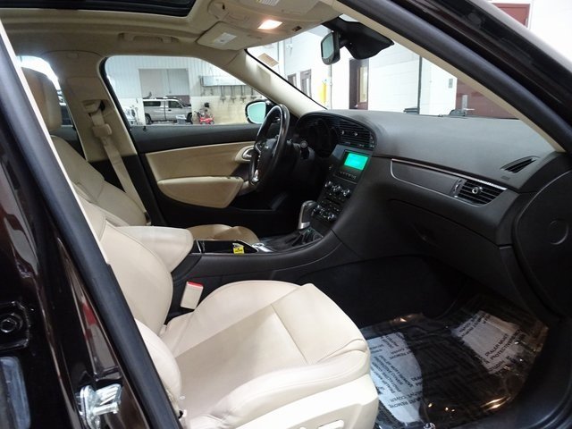 This Java Metallic 2011 Saab 9-5 Aero Is a Spotless Example of the Last ...