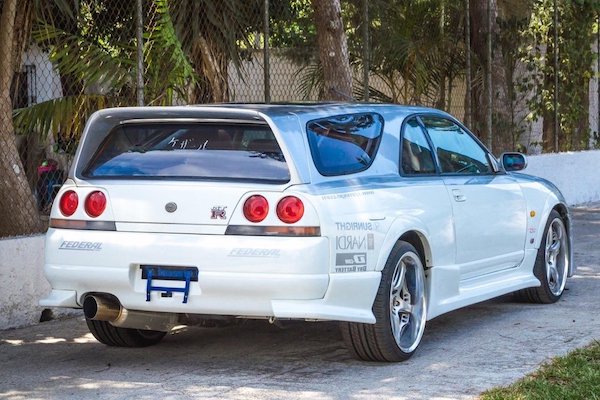 This Iconic Nissan Skyline GT-R R33 'Speed Wagon' Can Be Yours for $85,000
