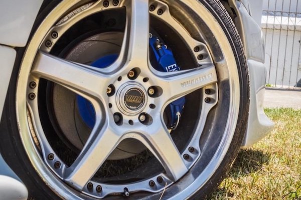 Nissan Skyline GT-R R33