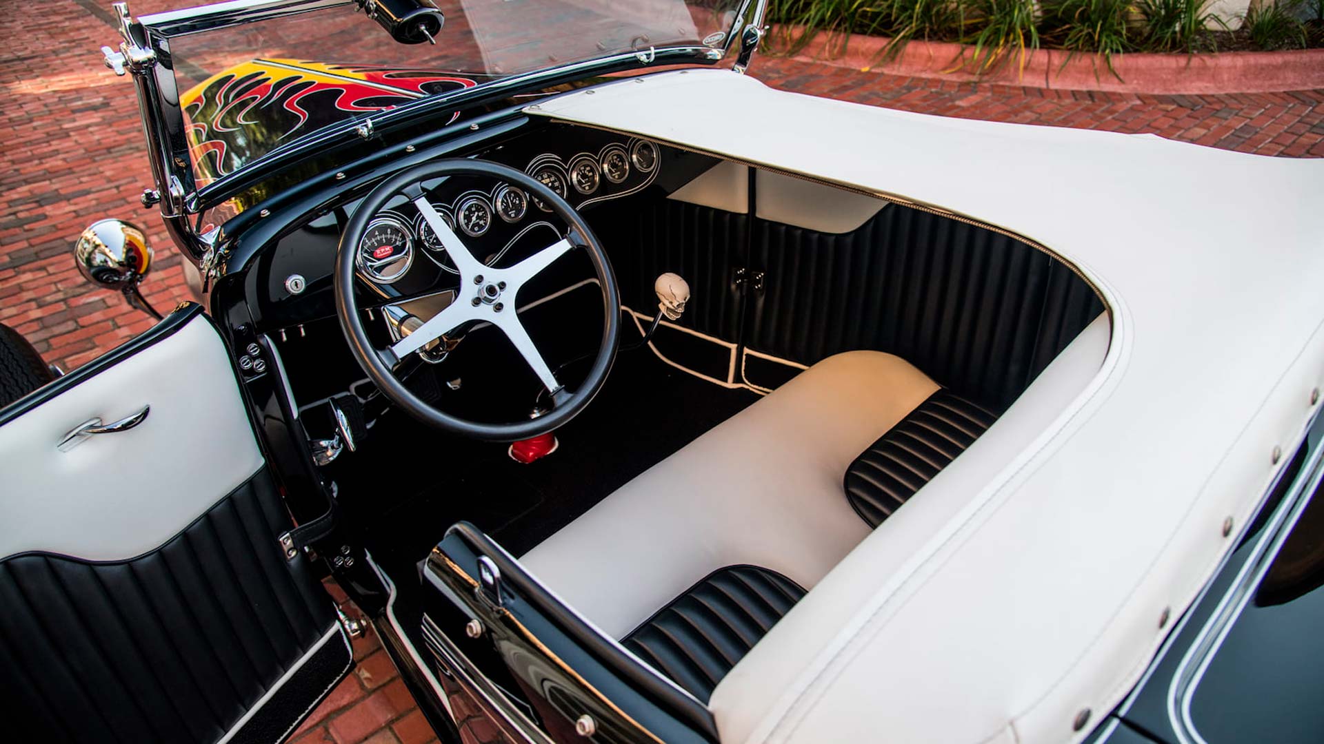 1932 Ford McMullen Roadster