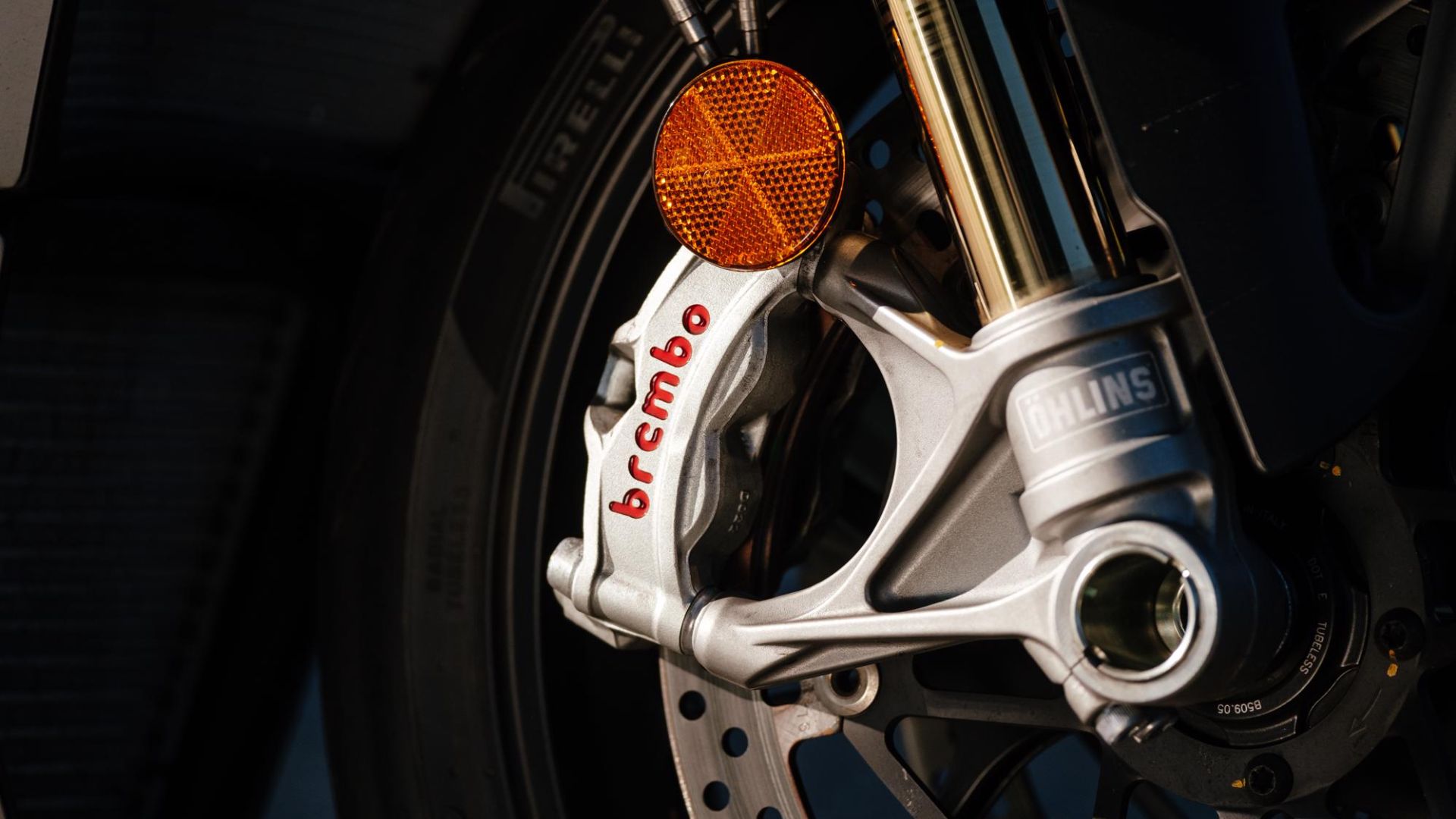 The 2020 Ducati Streetfighter V4S' Brembo brakes.