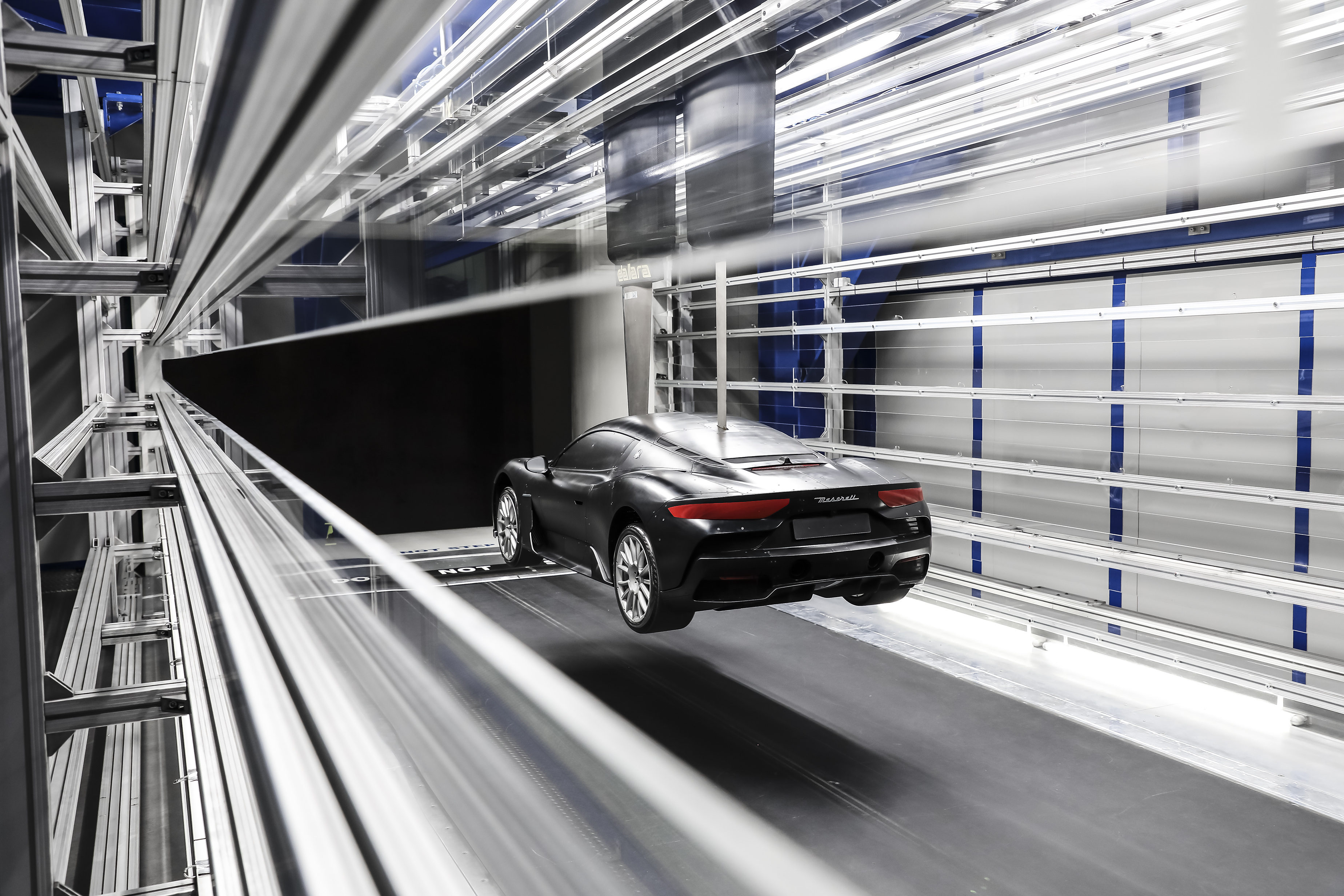 message-editor%2F1599760276350-large-17183-maseratimc20aerodynamictestwindtunneldallara.jpg