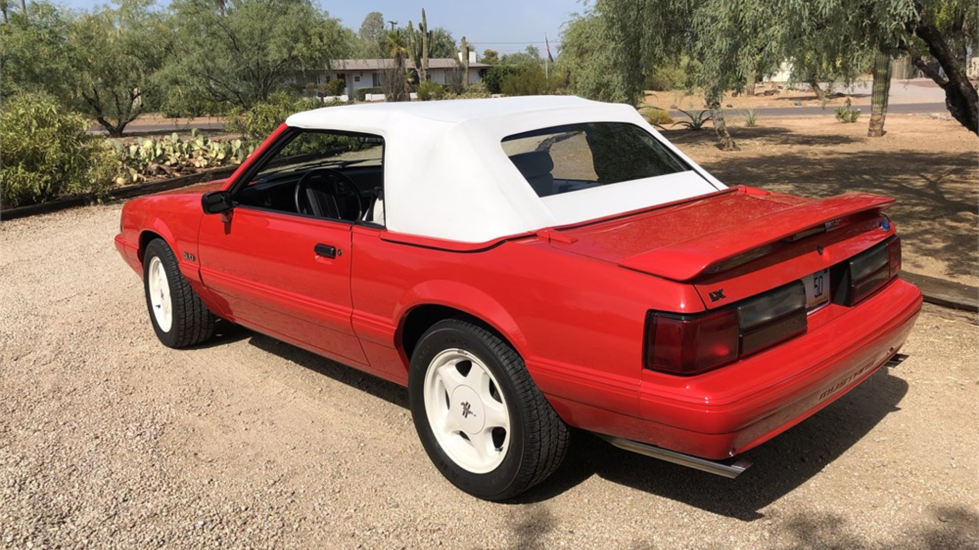 1992 Ford Mustang Summer Edition 