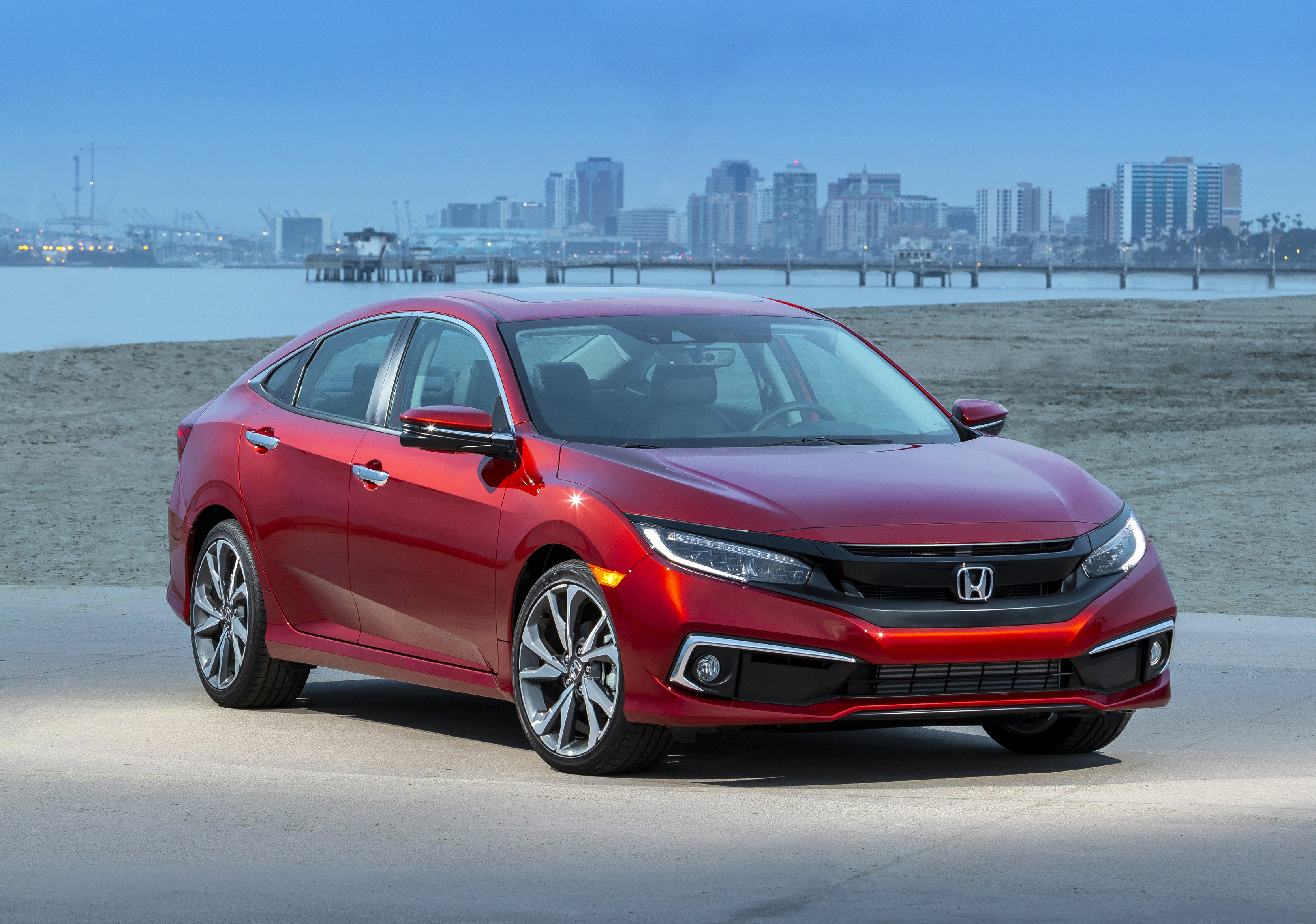 message-editor%2F1603036725148-2019hondacivicsedantouring003-source.jpg