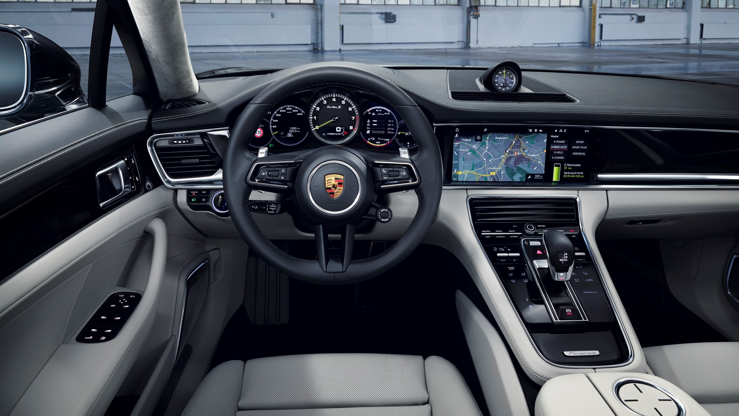 message-editor%2F1603139542447-2021_porsche_panamera_turbos_ehybrid_executive_interior.jpg