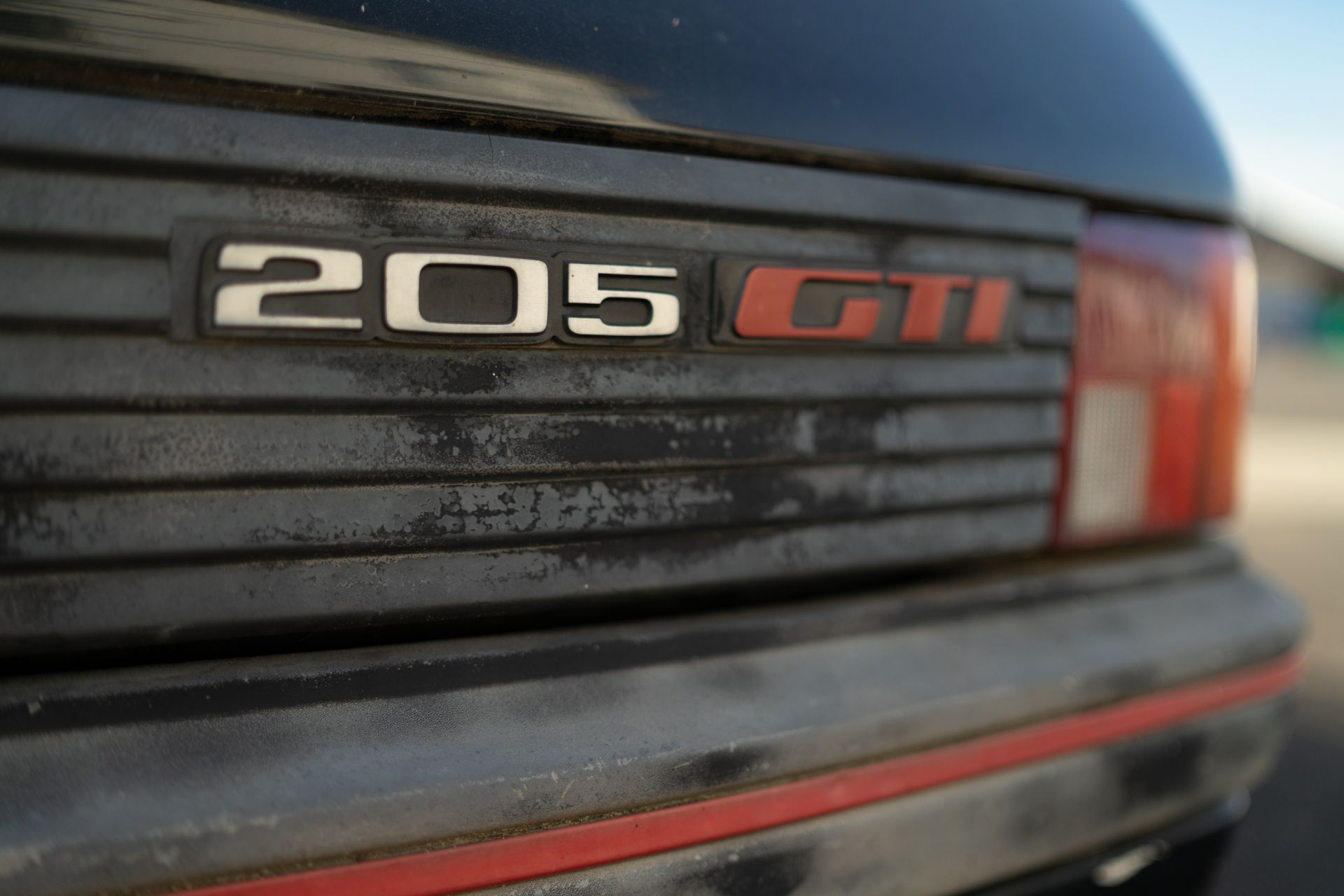 message-editor%2F1604074054002-peugeot-205-gti-restoration-by-aventure-peugeot-15.jpg