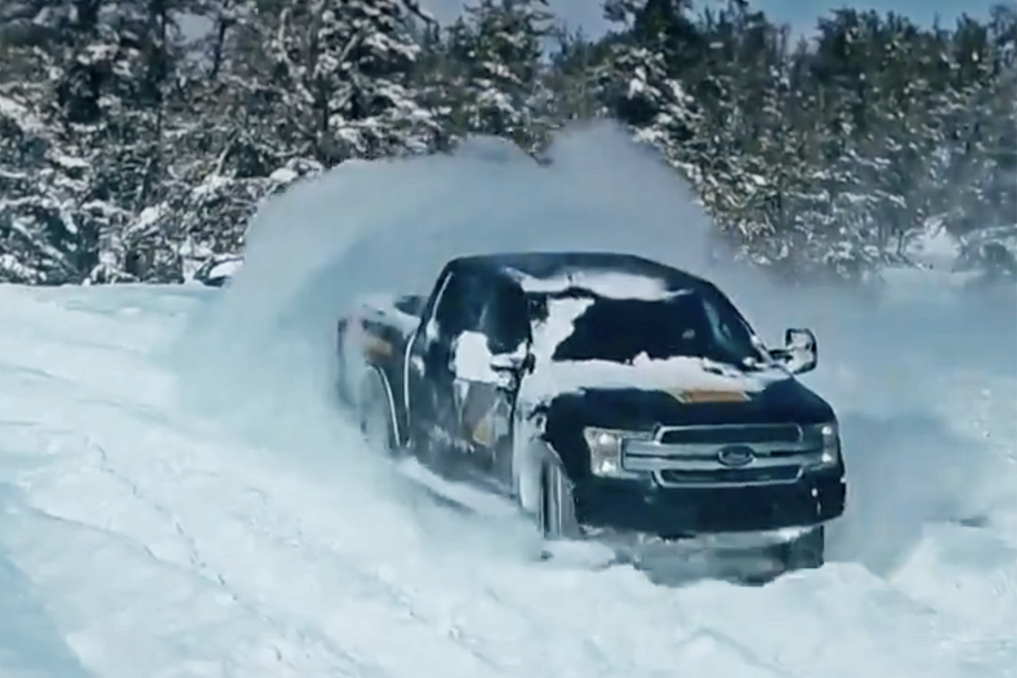 message-editor%2F1608657162343-electricf150snowdrifting.jpg