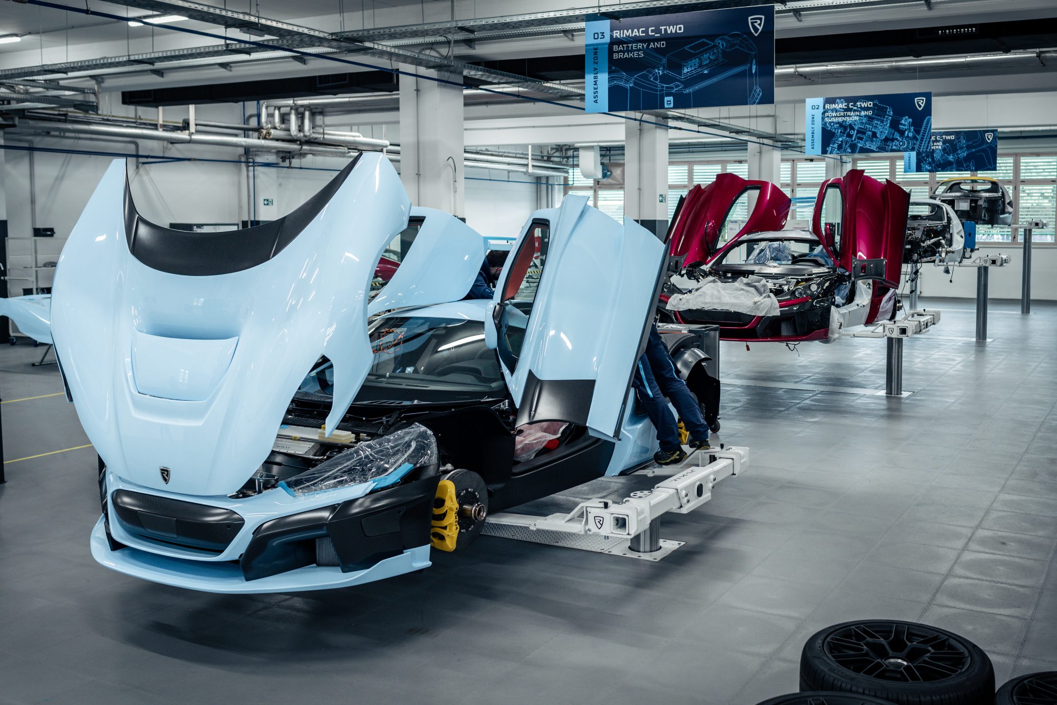 message-editor%2F1609176426945-rimac-c_two-assembly-line-5-2160x1441.jpg