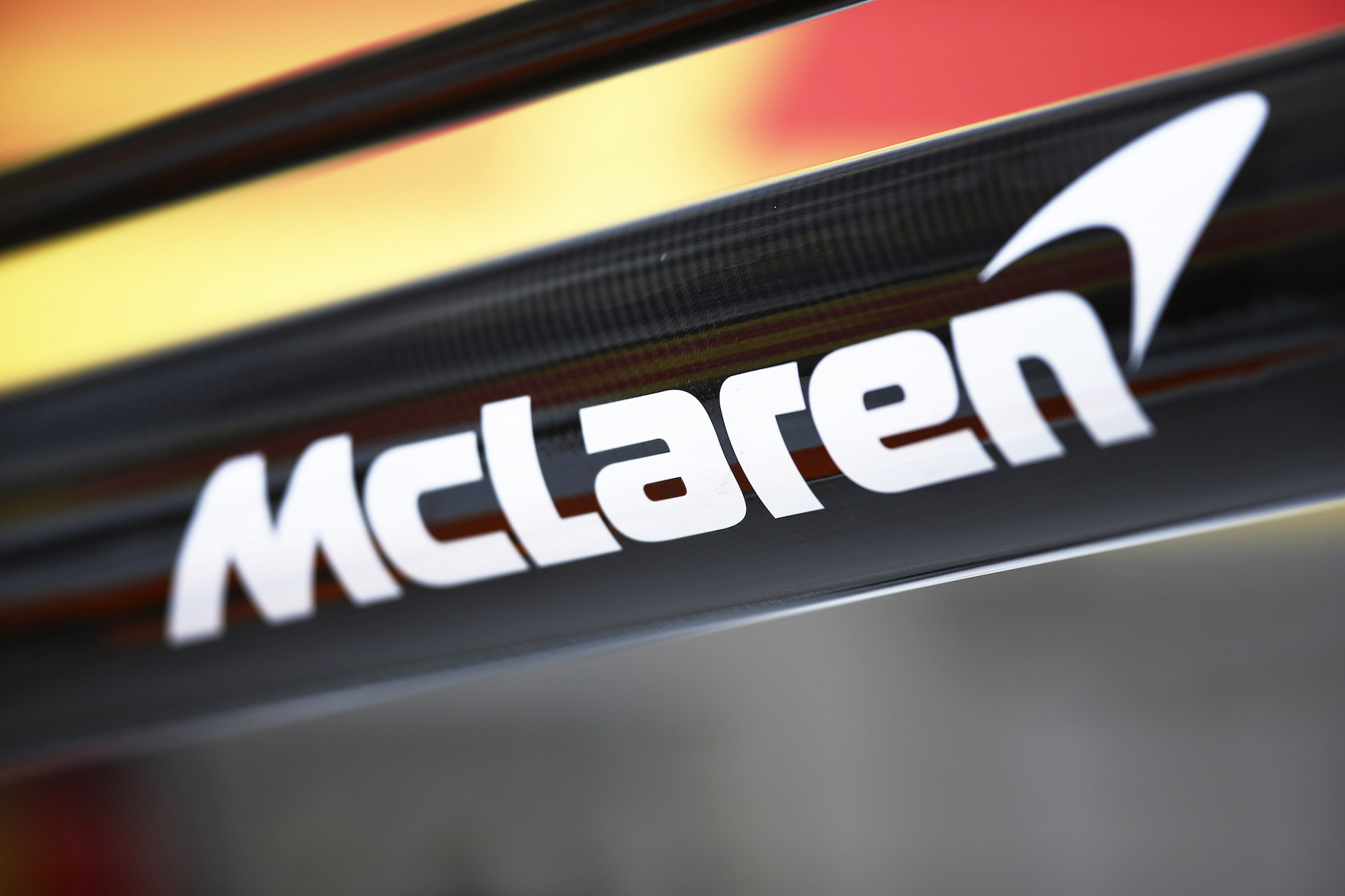 message-editor%2F1610380642157-mclaren.jpg