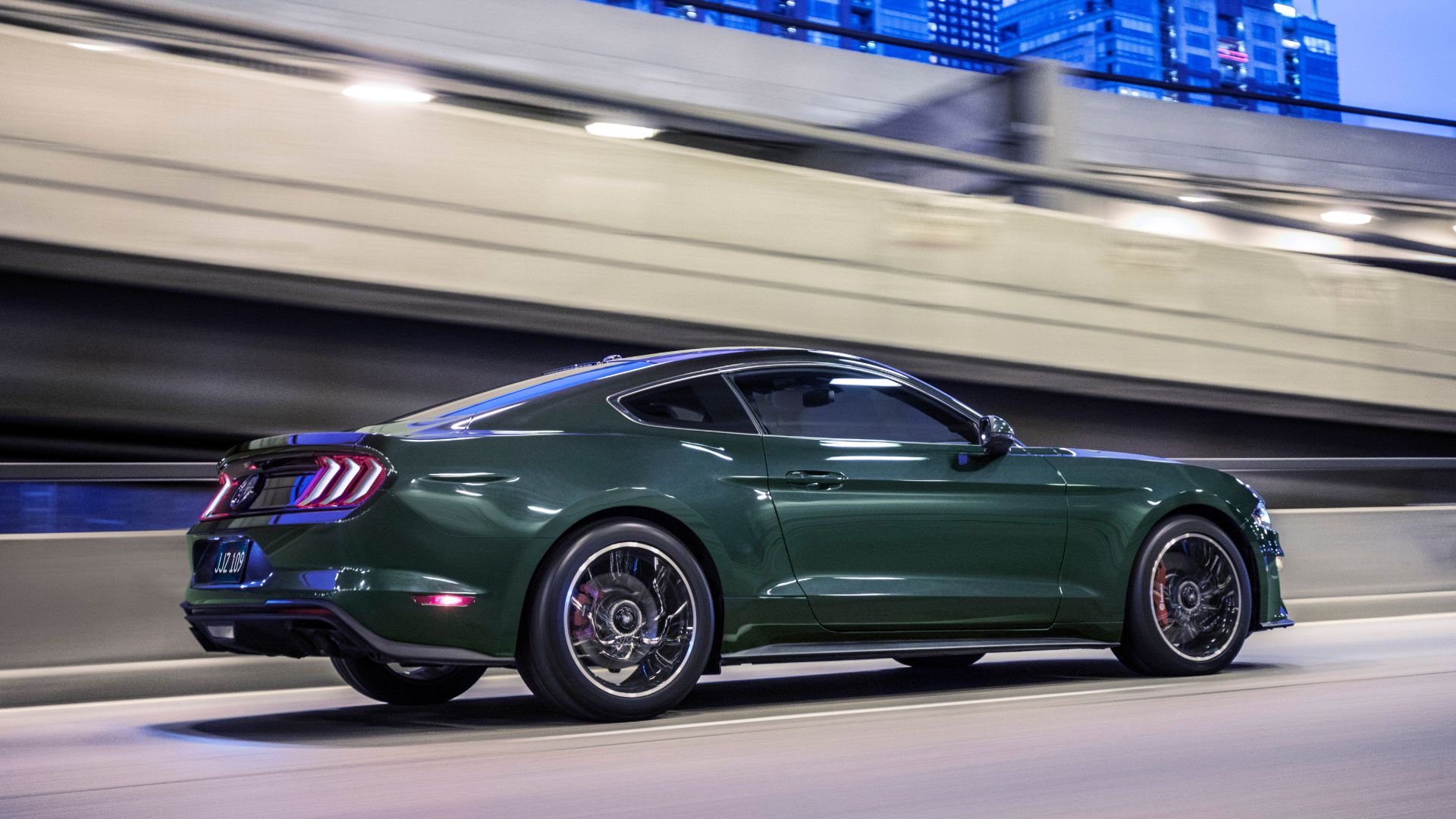 A more modern Bullitt Mustang.