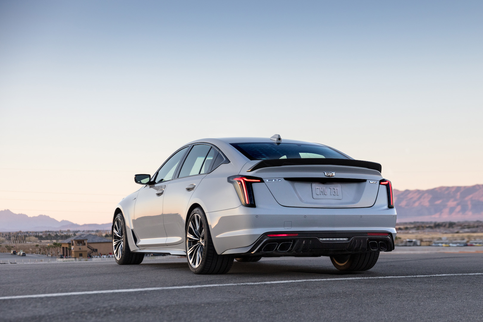 message-editor%2F1615393309881-2022-cadillac-ct5-v-blackwing-002.jpg