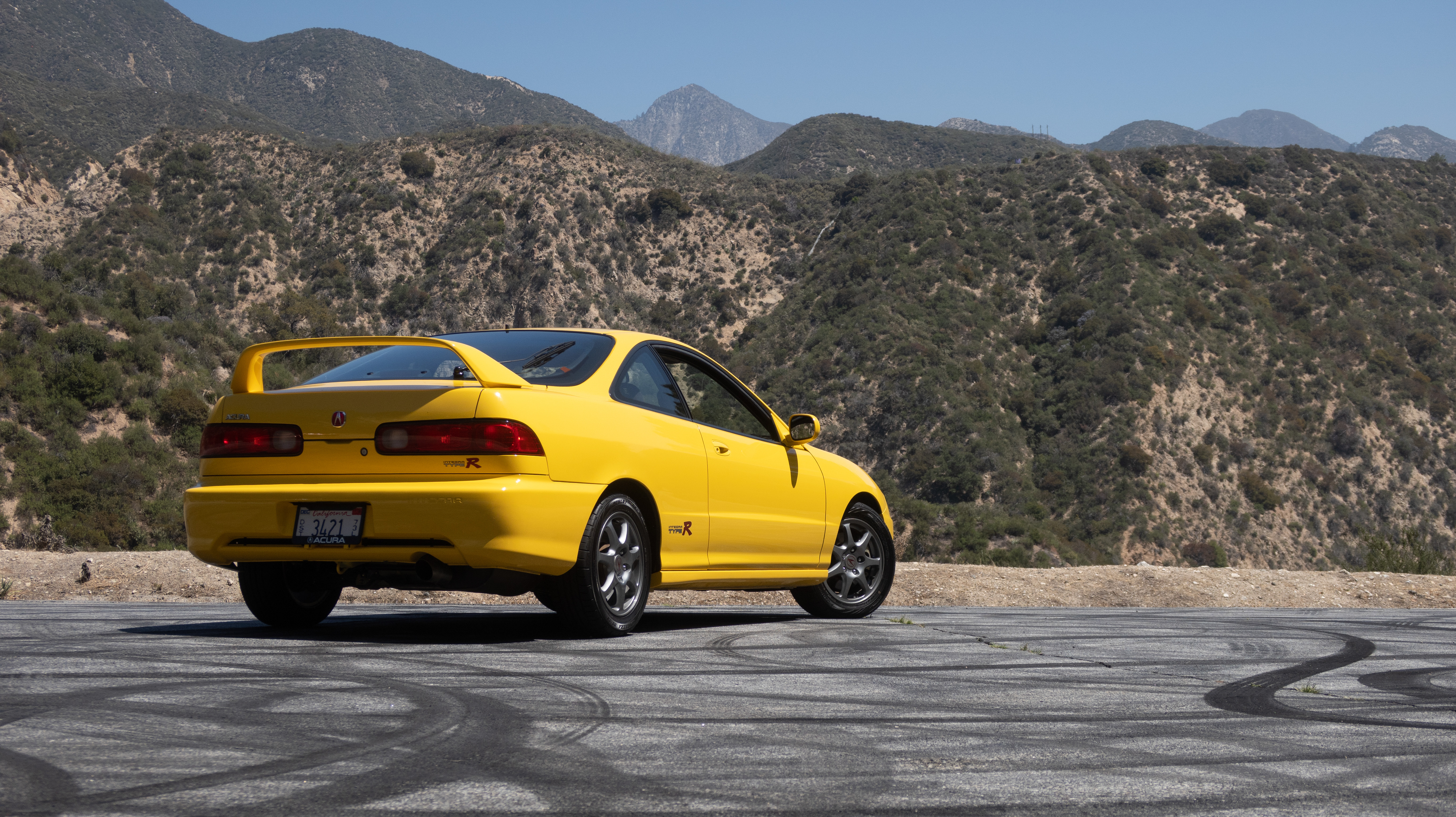 Acura Integra Type R (Yellow)