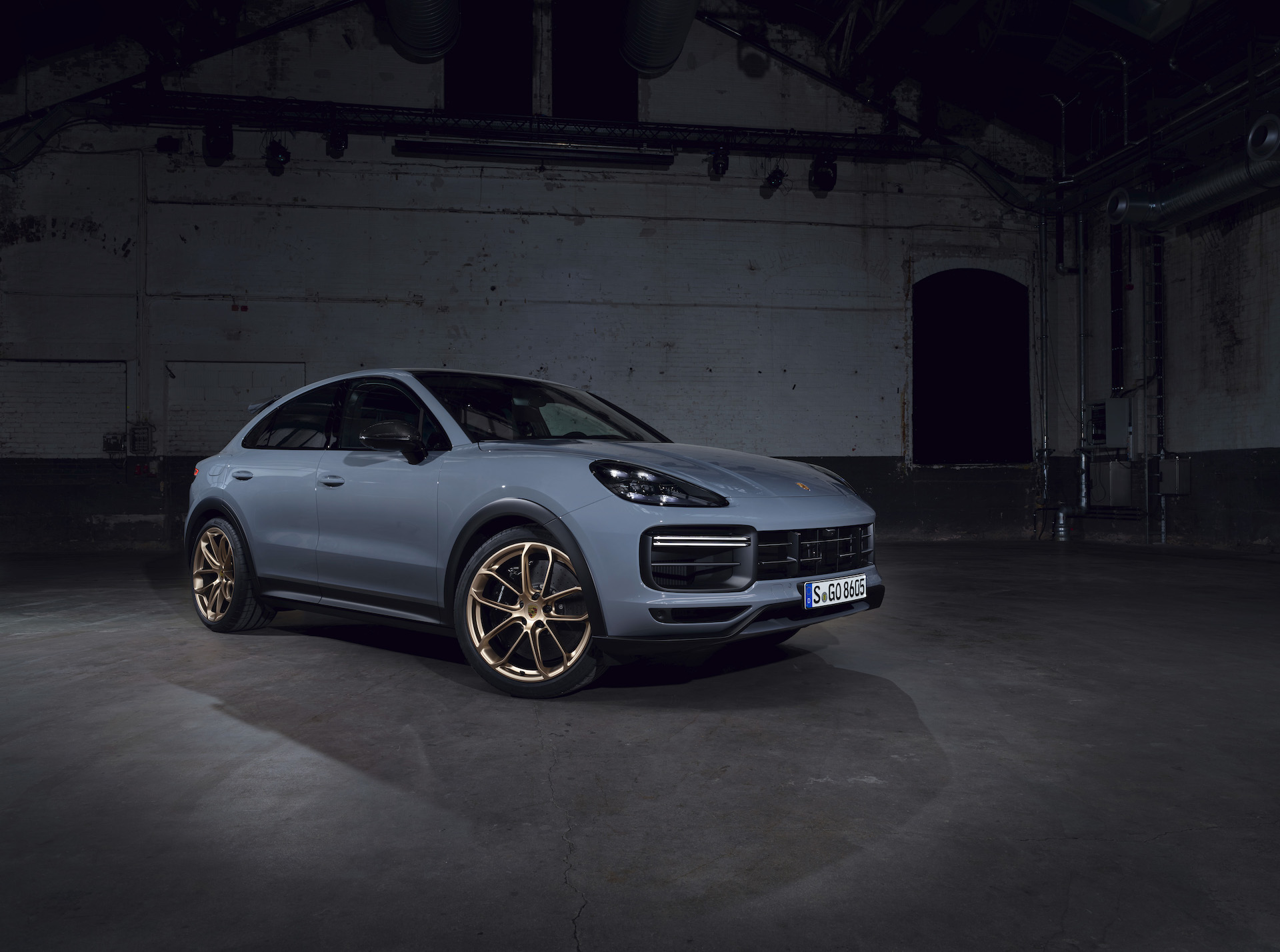 message-editor%2F1624995140233-porsche_cayenne_turbo_gt_03.jpg