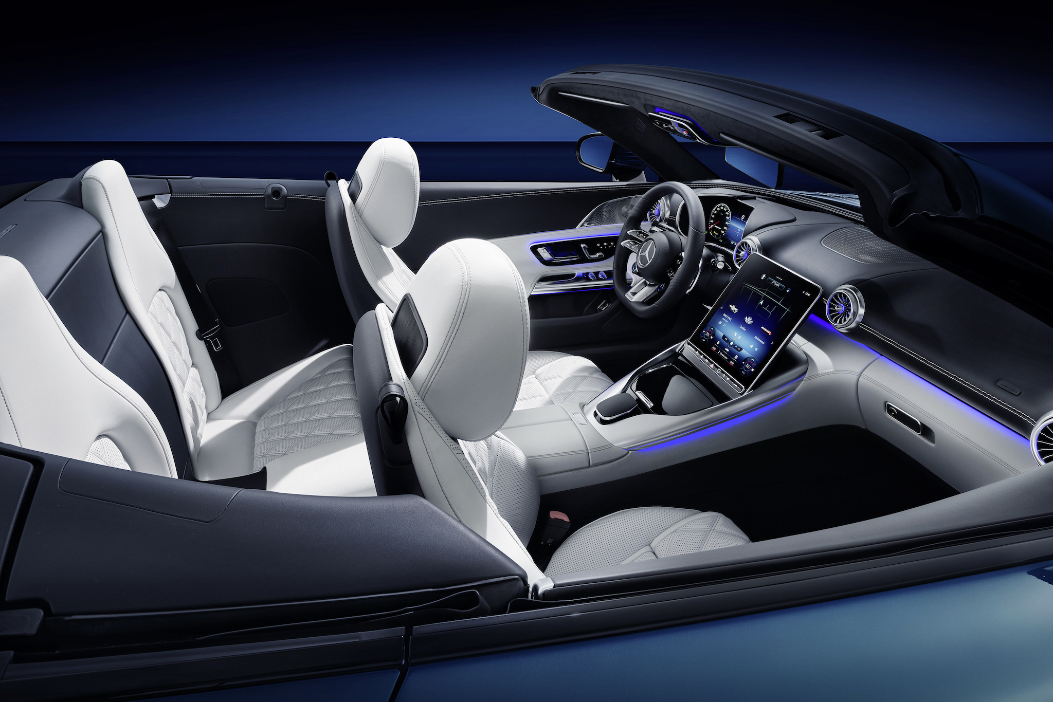 2022 Mercedes-AMG SL Gets a 12-Inch Movable Touchscreen