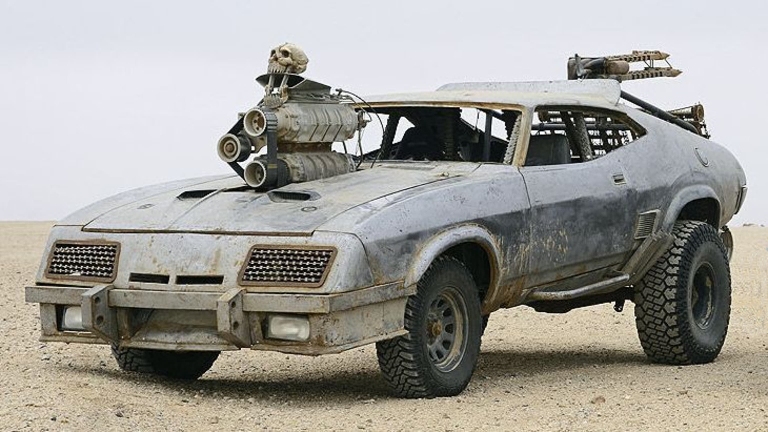 Mad Max Fury Road インターセプター The Iconic Cars From Mad Max: Fury Road Are Headed to Auction