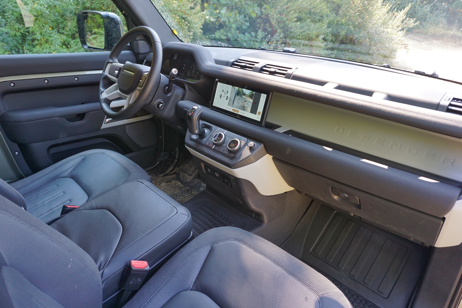 2021 Land Rover Defender 90