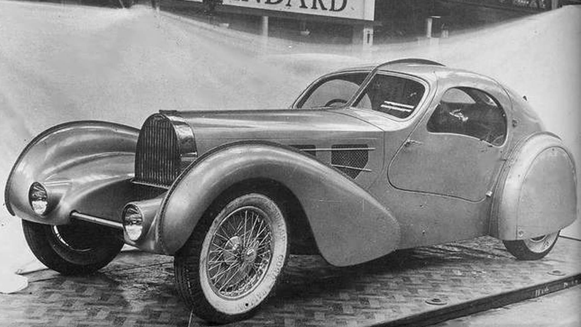 message-editor%2F1638568859140-bugattiaerolithe1935inlinef.jpg