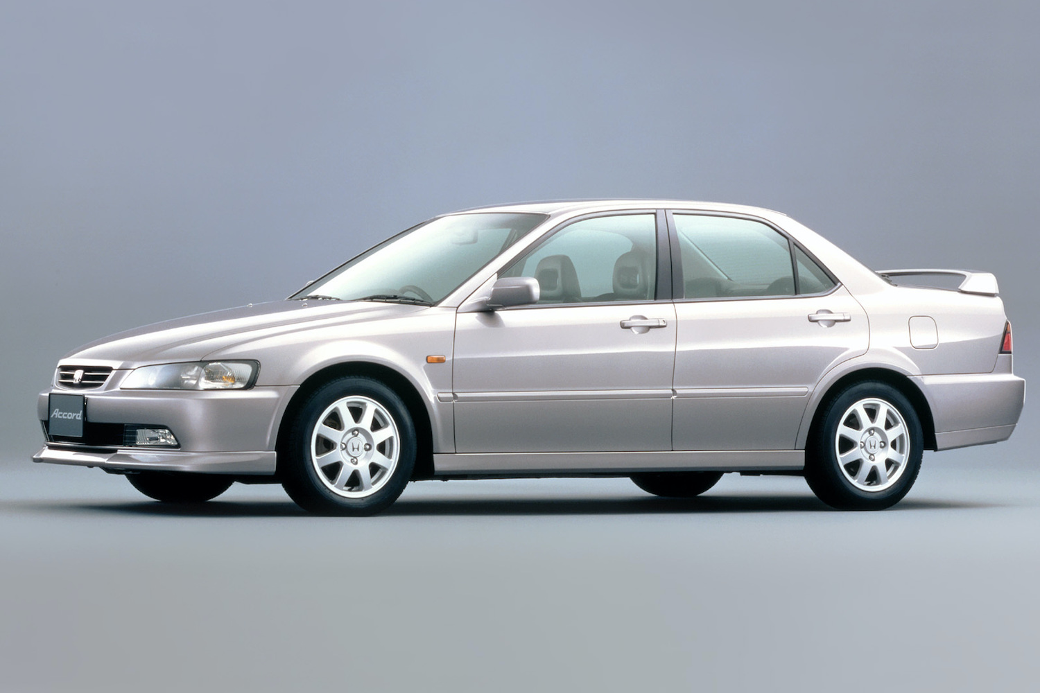 message-editor%2F1640286425088-honda_accord_1997_images_3.jpg