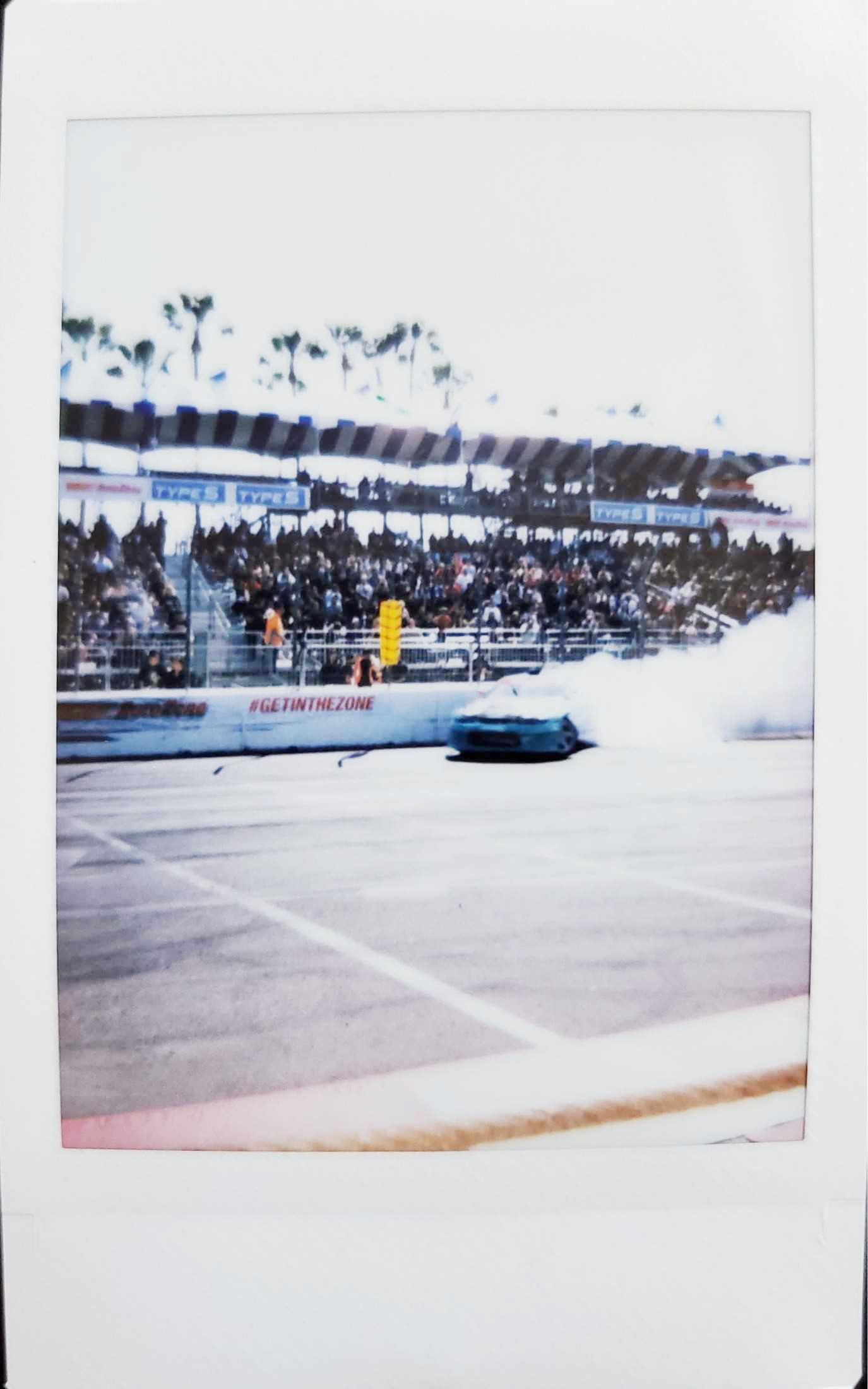 message-editor%2F1649256926608-formuladriftinstamax_kl_5.jpg