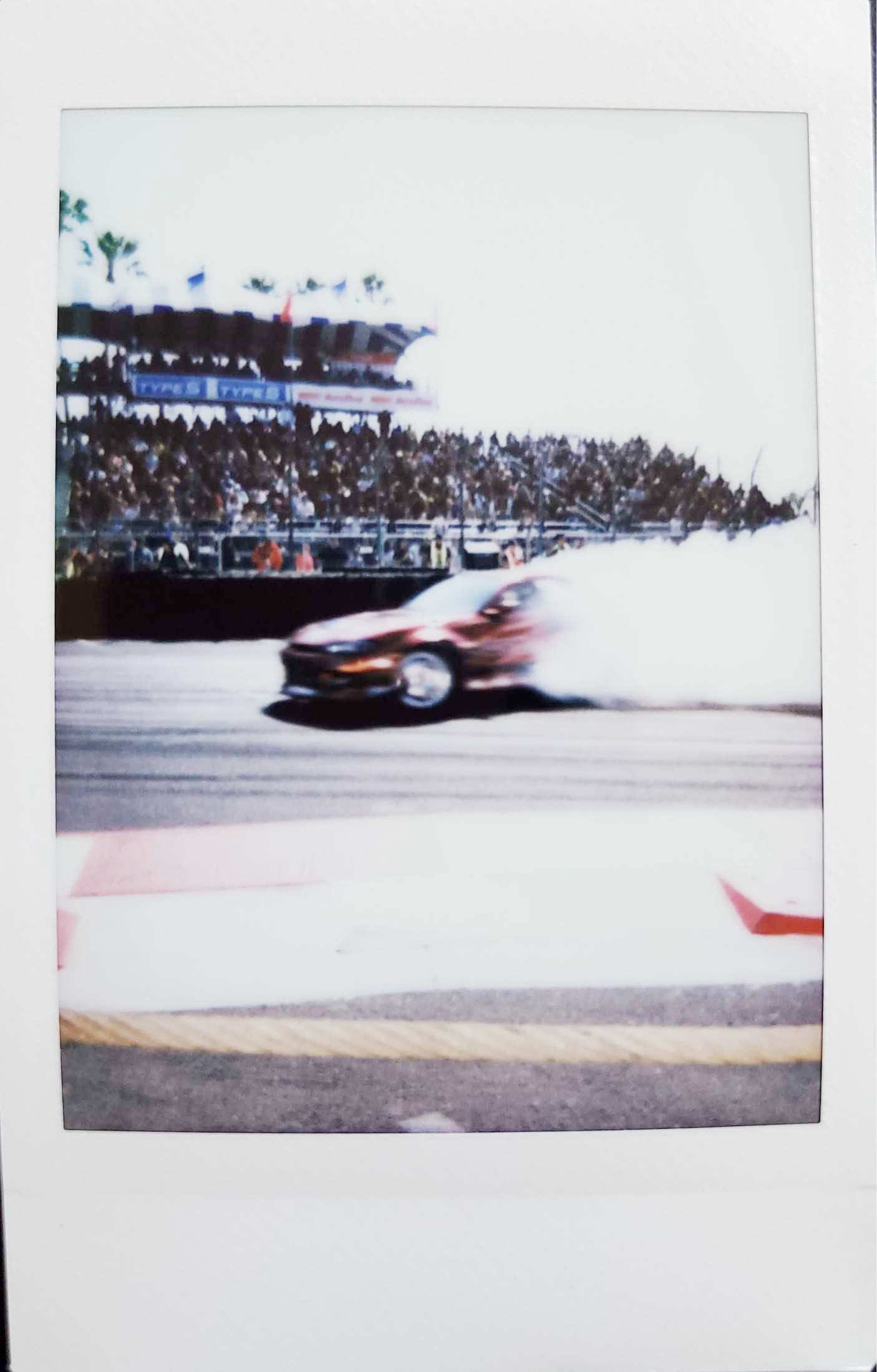 message-editor%2F1649256948676-formuladriftinstamax_kl_3.jpg