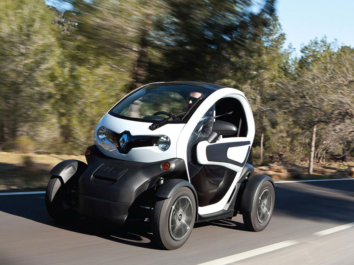 011916_frenchevs_renaulttwizy_art.jpg
