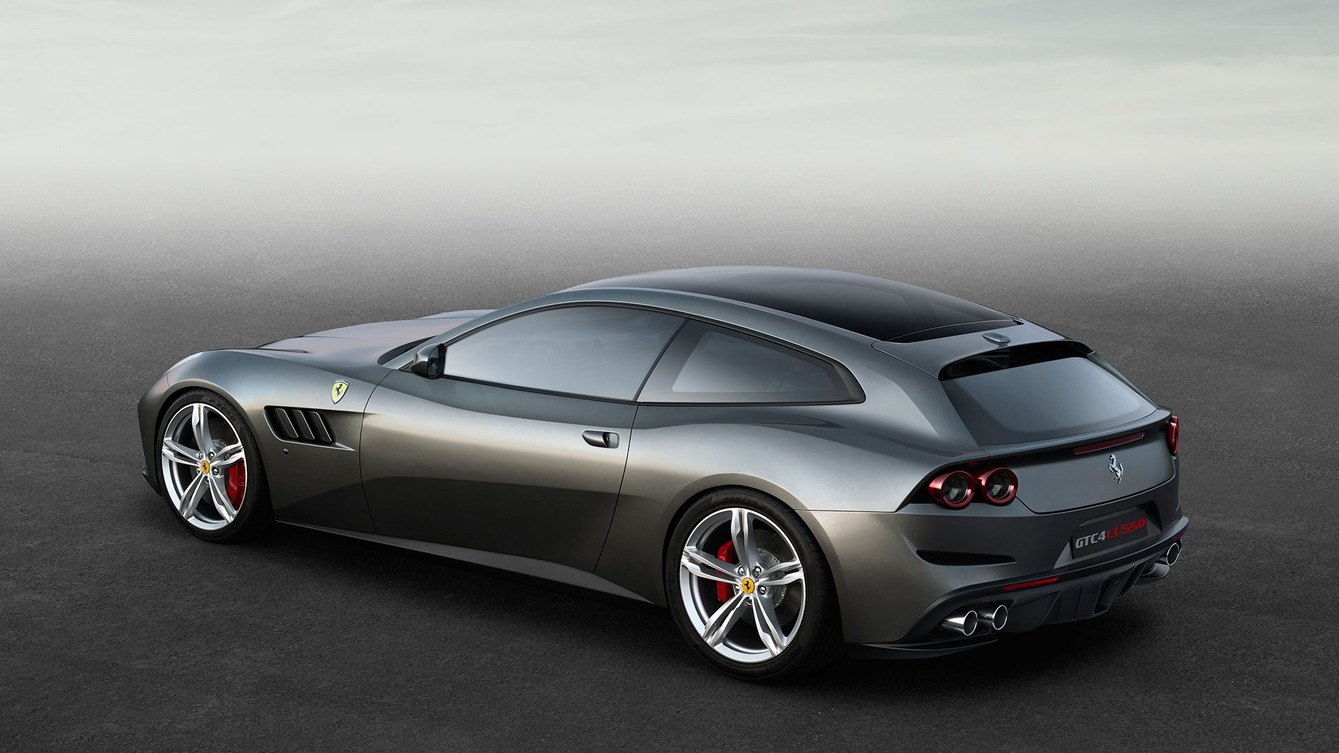 020816-ferrari-gtc4lusso-gal-4.jpg