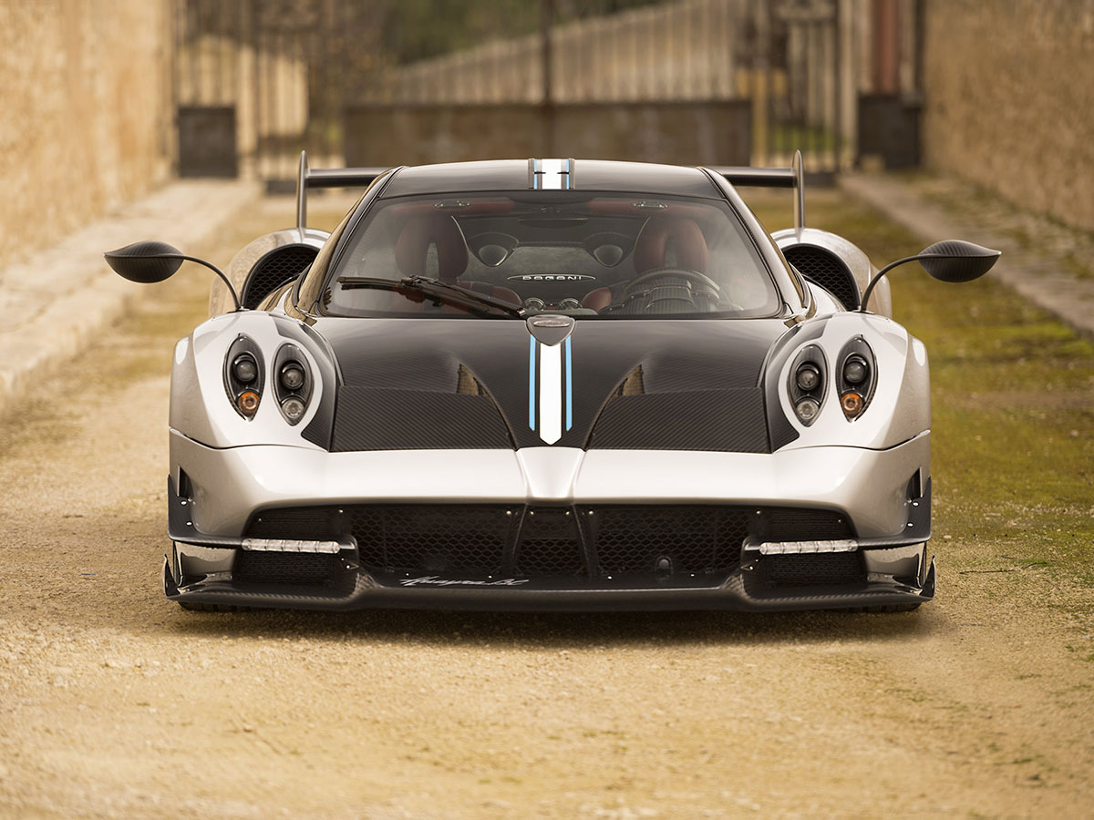 Faster, Nastier, Lightweight Pagani Huayra BC Revealed