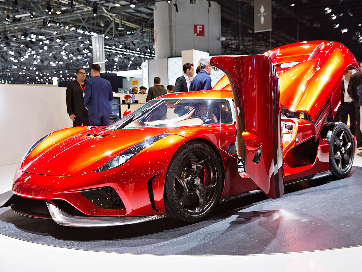 030116-koenigsegg-regera-art-2.jpg