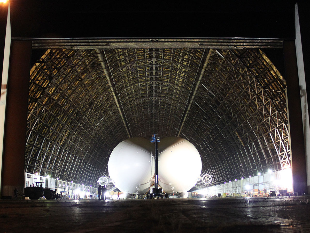 033116-airlander-10-blimp-art-1.jpg