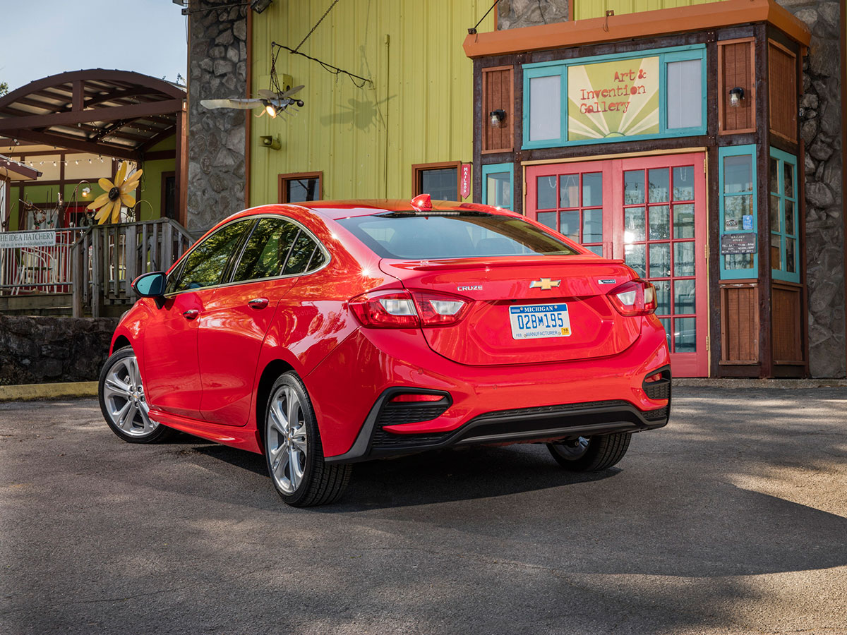 0422160-chevy-cruze-art-3.jpg