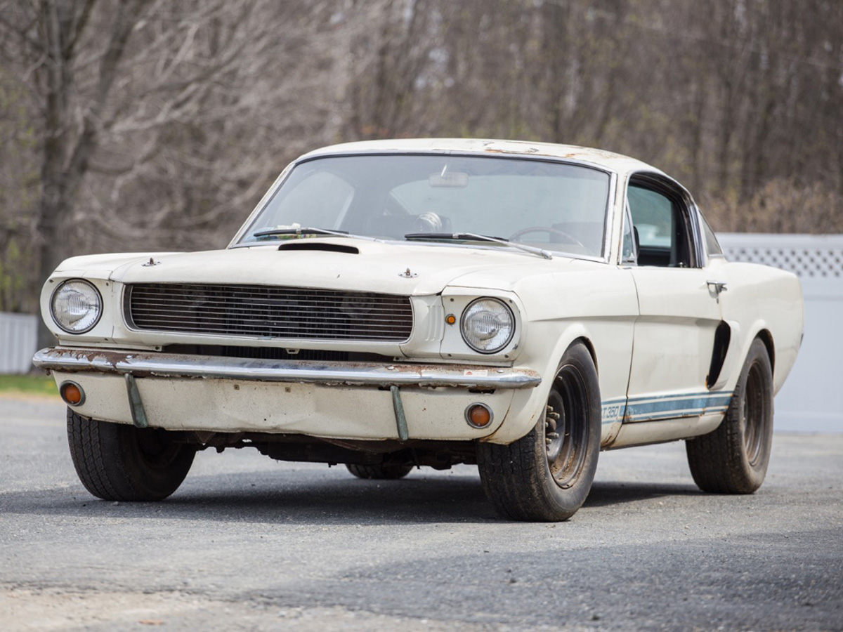 050416-mustang-gt350-auction-art-2.jpg