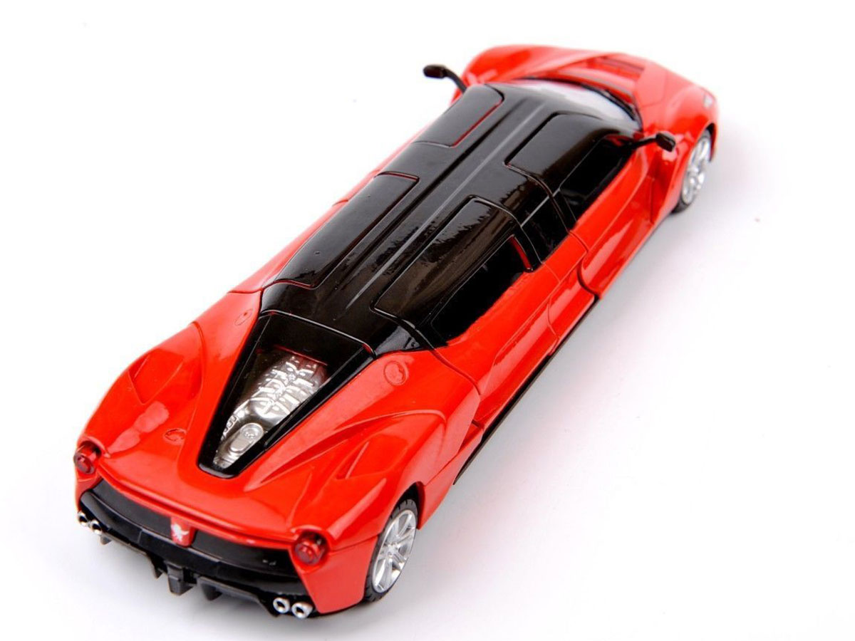 072916-laferrari-limo-model-art-1.jpg