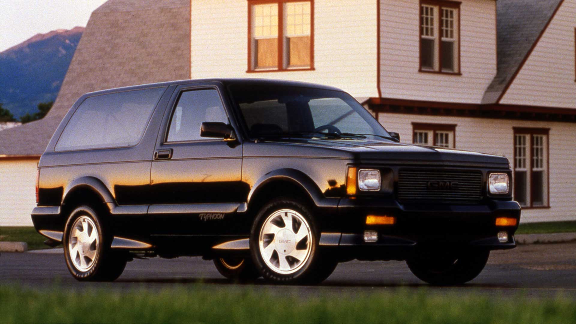 GMC Typhoon