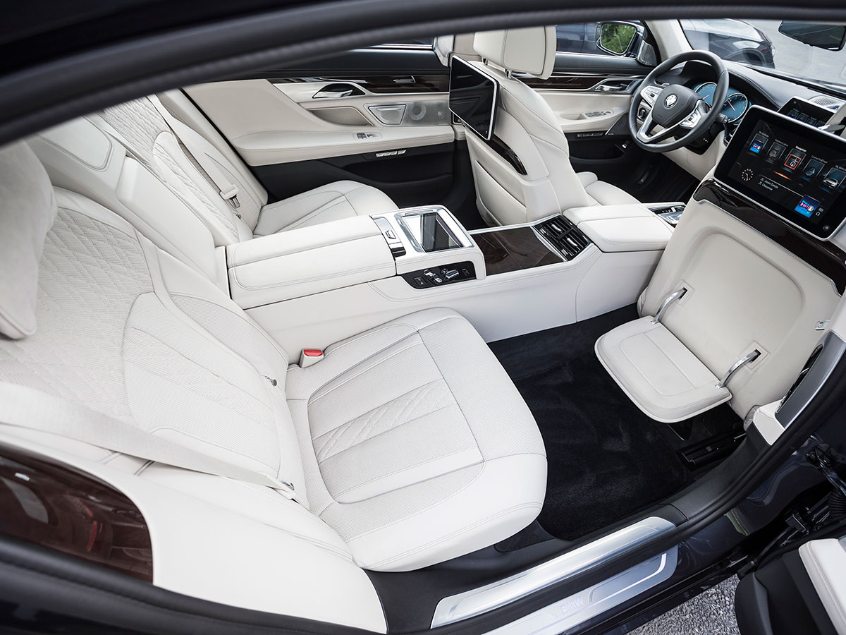 2016bmw7seriesfirstdrive_art_4.jpg
