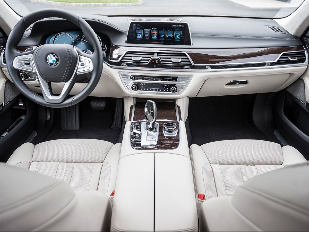 2016bmw7seriesfirstdrive_art_8.jpg