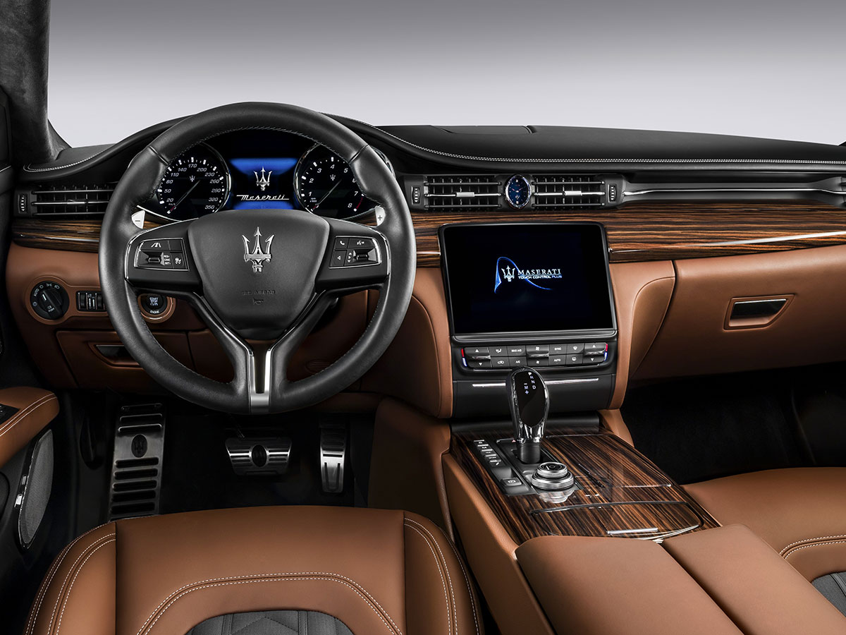 New Quattroporte S Q4 GranLusso Zegna Edition interior