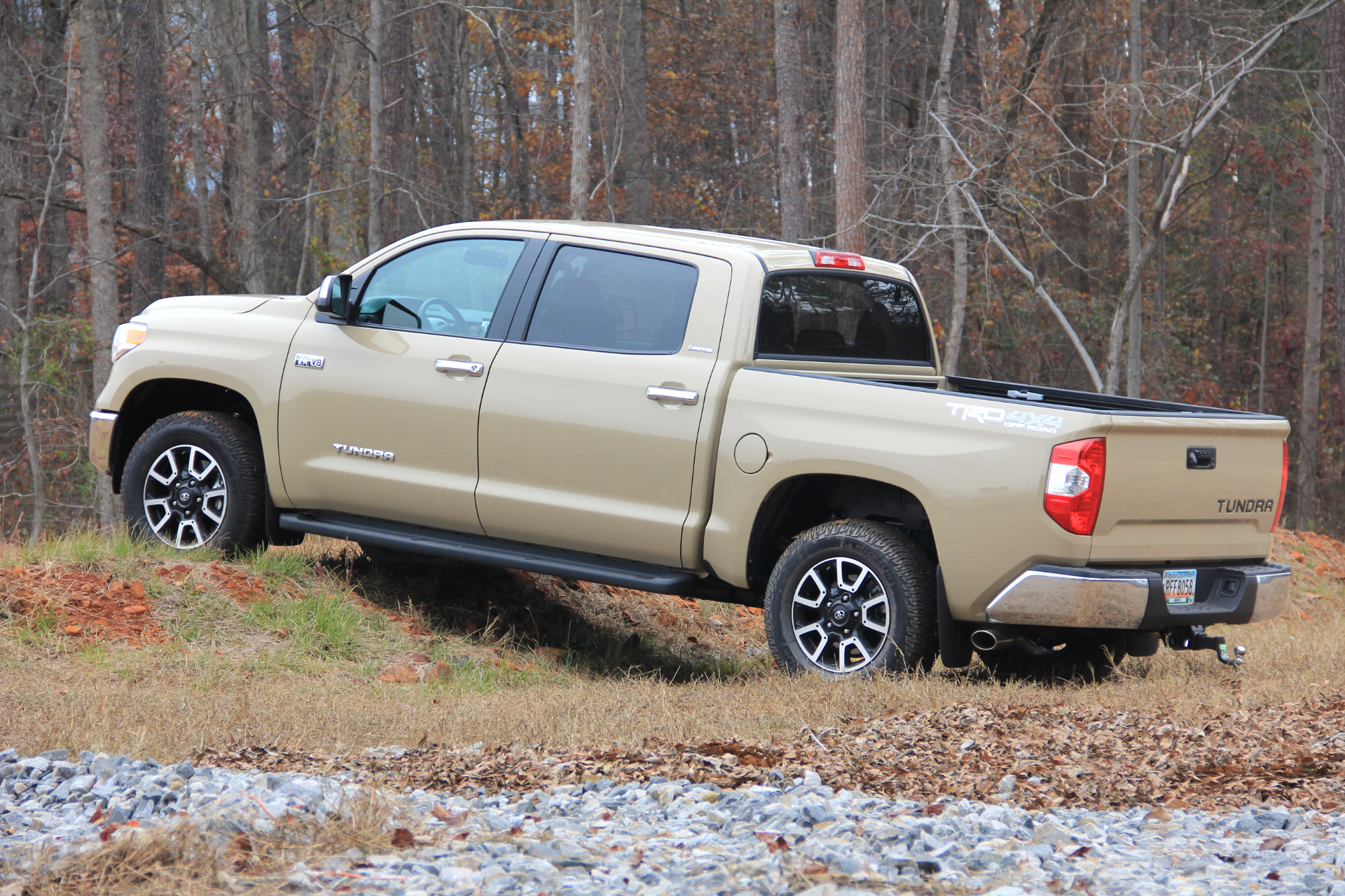 2017-toyota-tundra-trd-crewmax-4x4-rear-profile.jpg