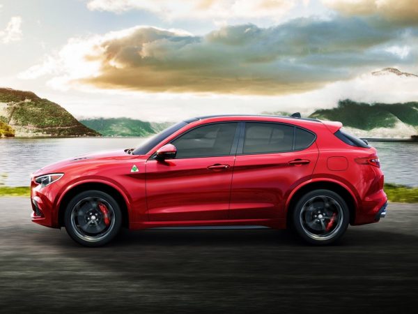 alfa_romeo_stelvio_gallery.jpg