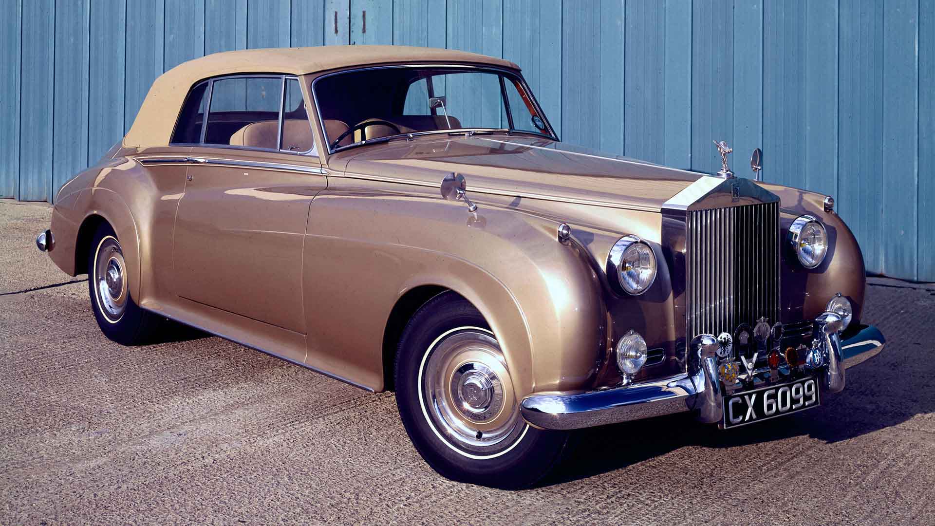 Rolls-Royce Silver Cloud II; A View to Kill (1985)