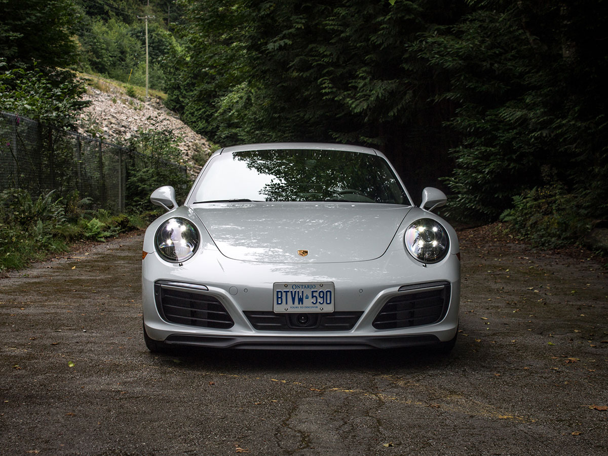 critics-notebook-porsche-911-c4s-art-3.jpg