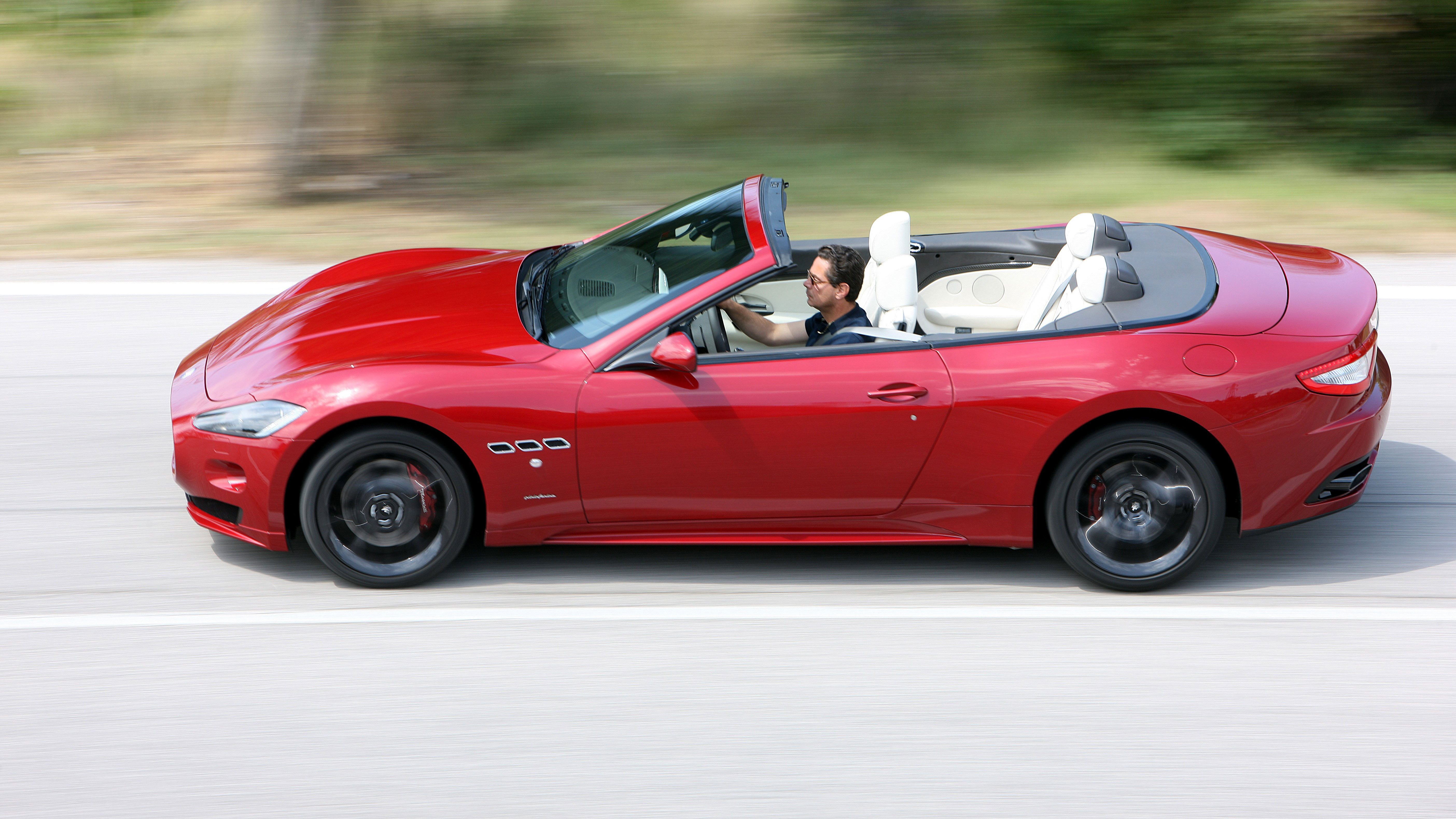 BONUS: Maserati GranTurismo Convertible