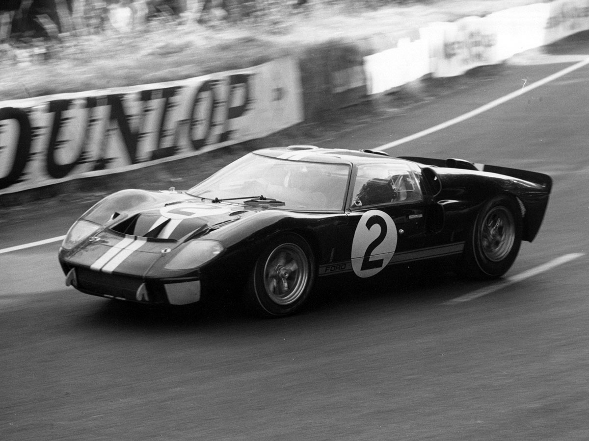 gt40-pebble-1966-winner-art-1.jpg